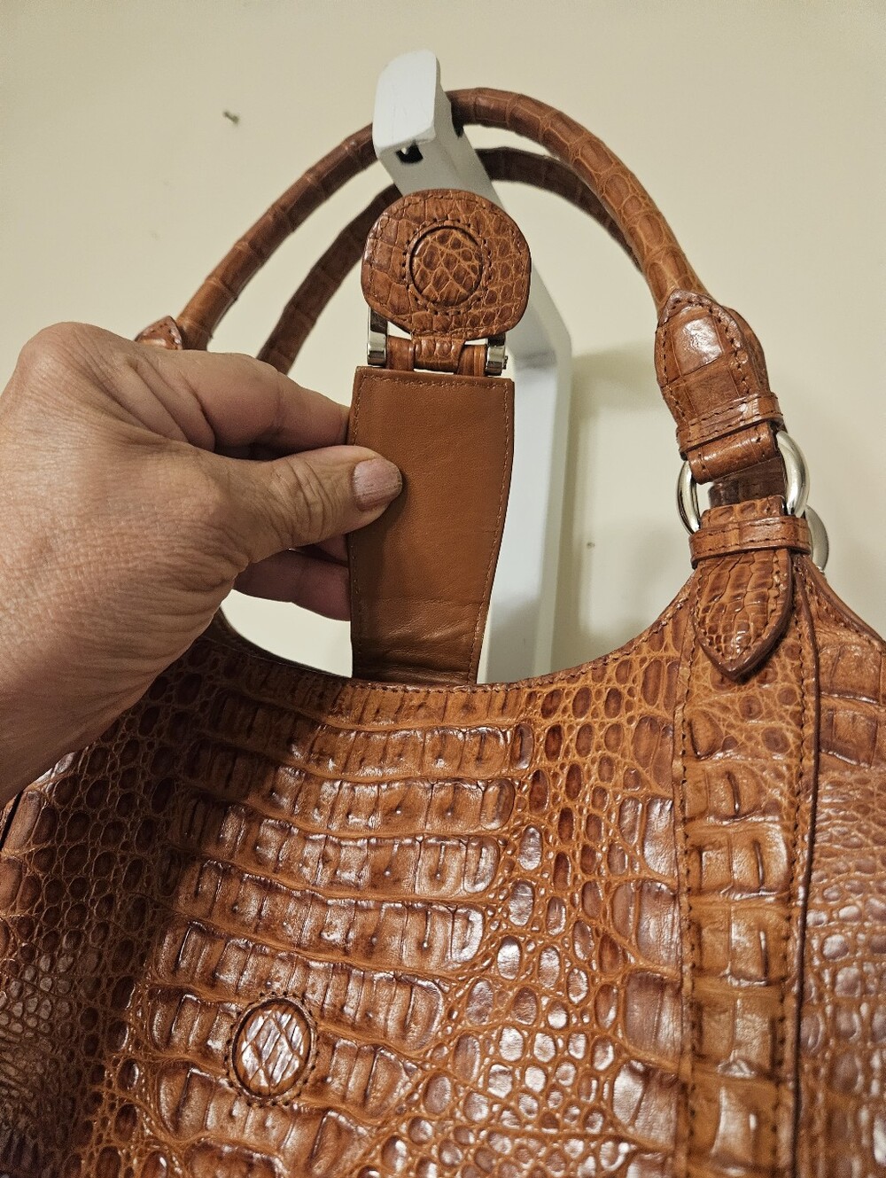 J&S HANDBAG - Picture 3 of 9